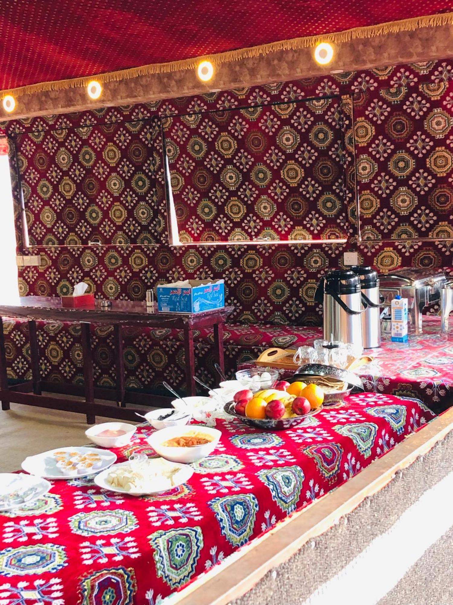 Wadi Rum Bubble Camp & Tour Luaran gambar