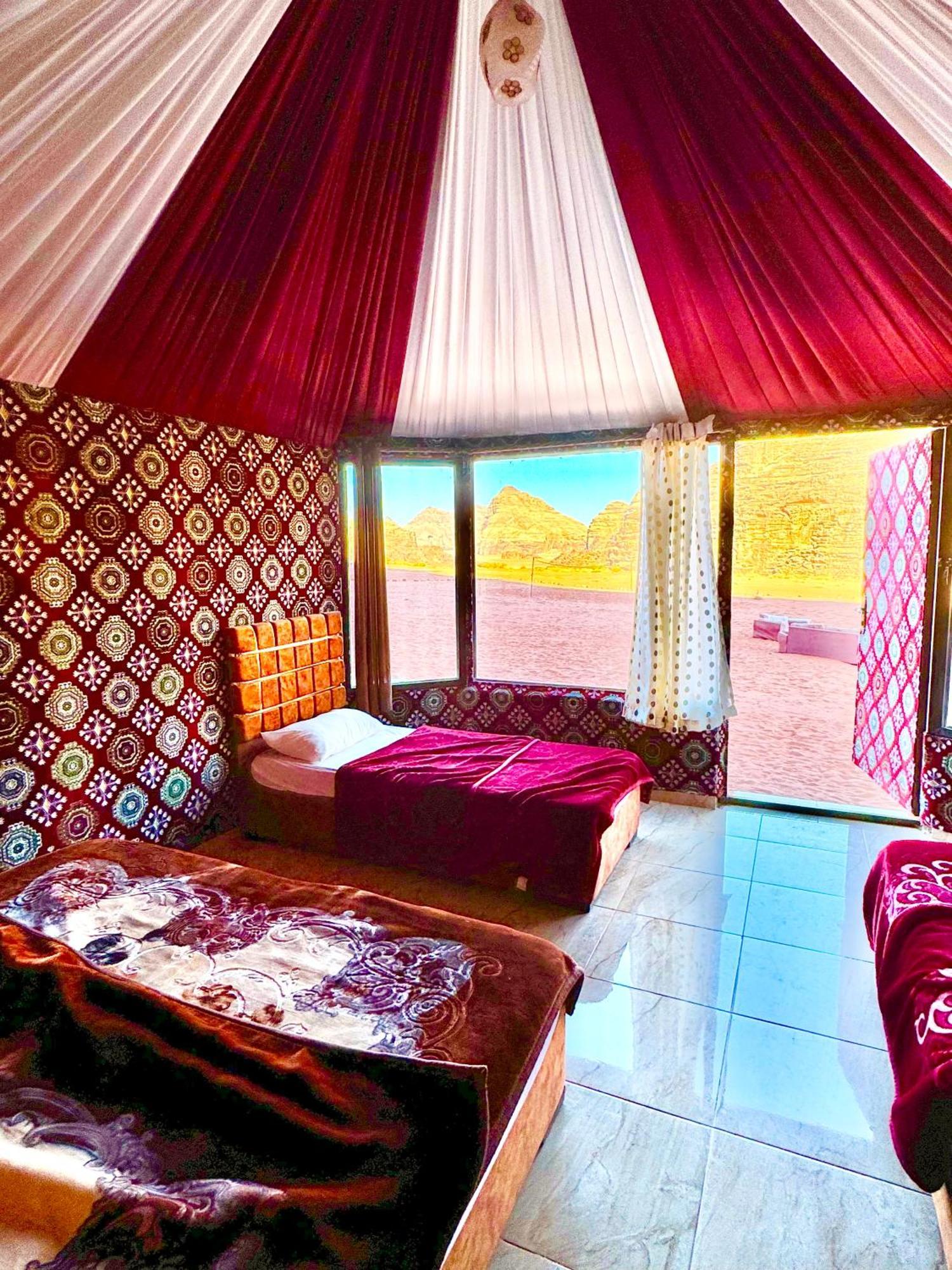 Wadi Rum Bubble Camp & Tour Luaran gambar