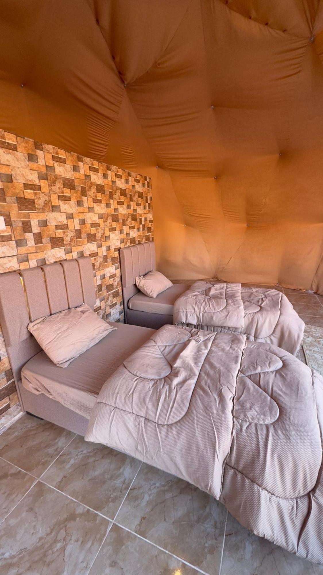 Wadi Rum Bubble Camp & Tour Luaran gambar