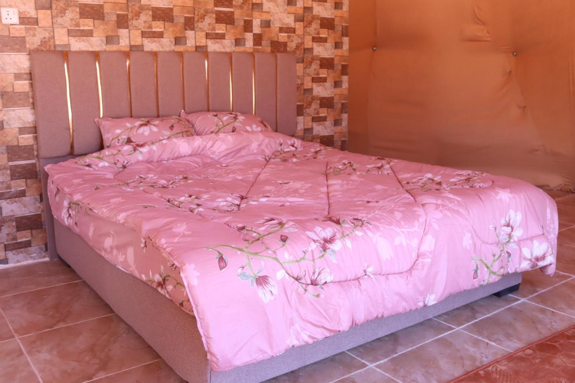 Wadi Rum Bubble Camp & Tour Luaran gambar