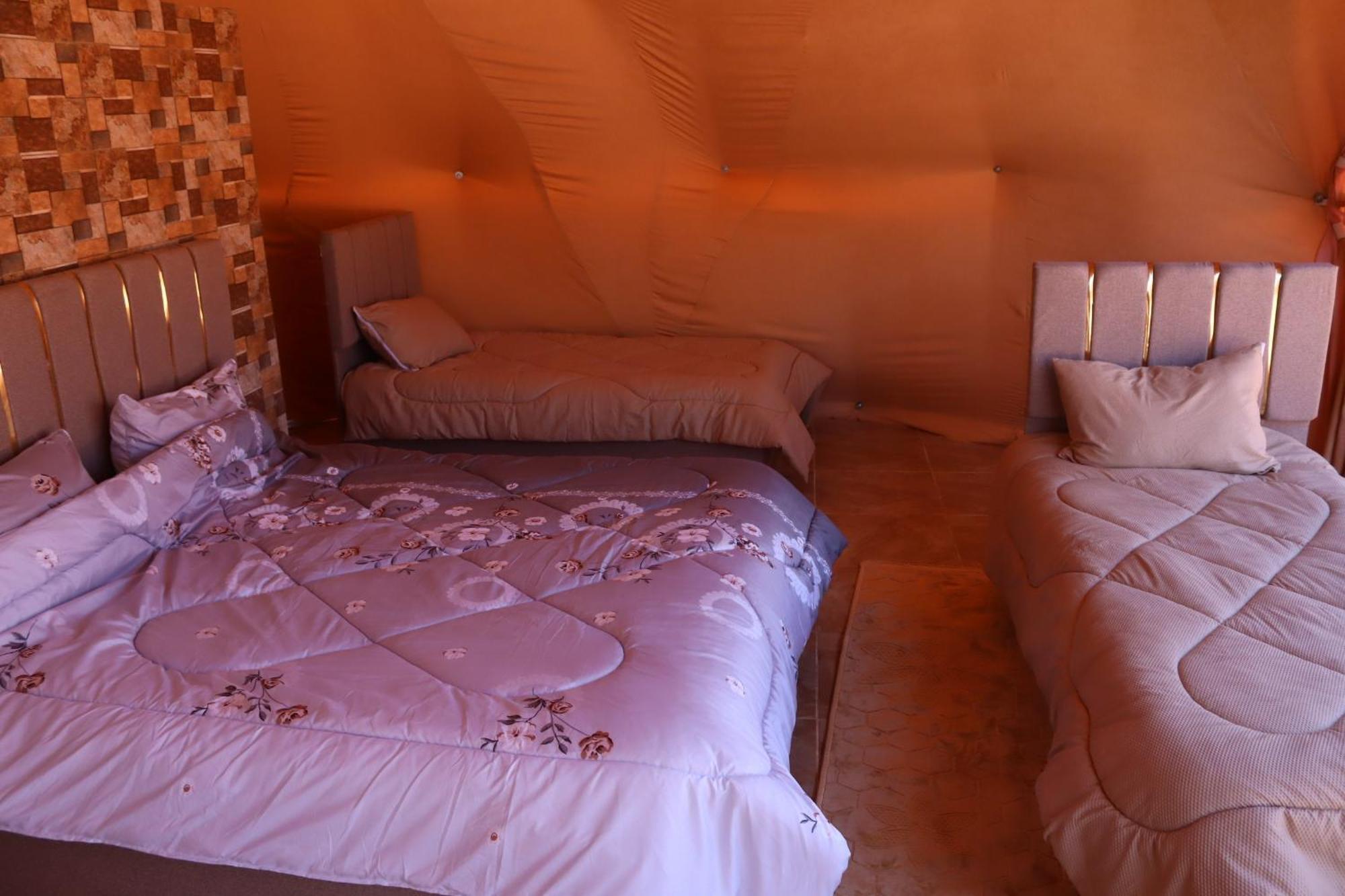 Wadi Rum Bubble Camp & Tour Luaran gambar