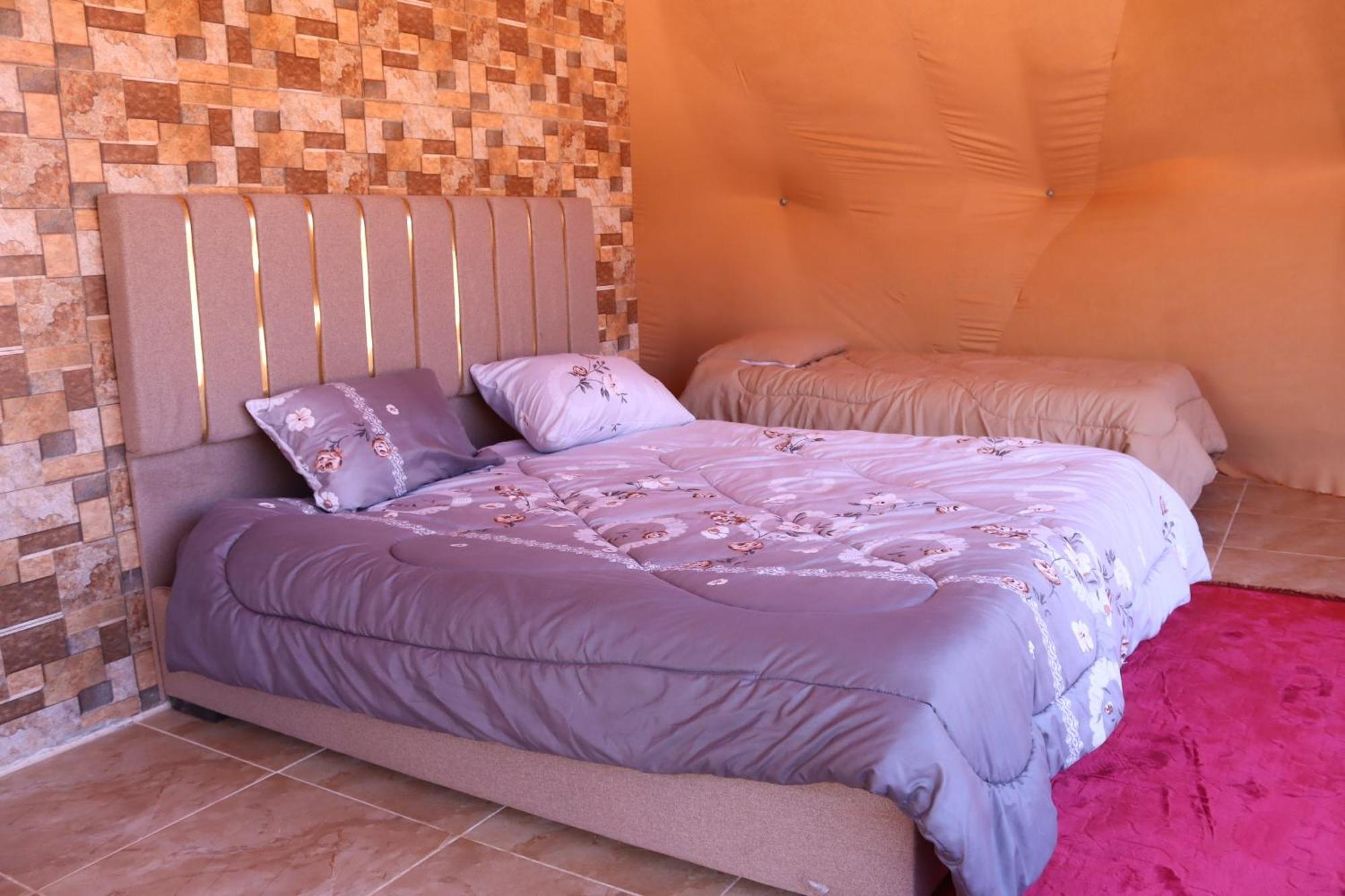Wadi Rum Bubble Camp & Tour Luaran gambar